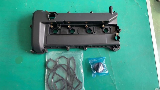 Certification TS16949 4M5G-6K272-HE Couvercle de soupape à rouleaux moteur pour F-OCUS MK2 C MAX