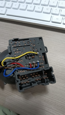8201167988 Commutateur de colonne de direction pour Dacia Dokker Lodgy Logan Sandero