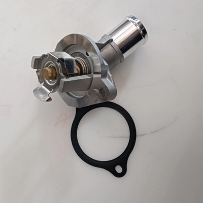 Assemblage de thermostat à moteur noir avec kit de logement pour Chevrolet CHEVY BUICK GMC 12656949 12673413 902-2124