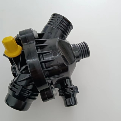 N° 11537549476 Thermostat de refroidissement du moteur pour BMW E87 E82 E90 E92 E93 E63 E64 E66 E83