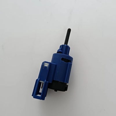 1J0 927 189 Commutateur de sécurité du démarreur d'embrayage en plastique ABS pour Audi/Volkswagen
