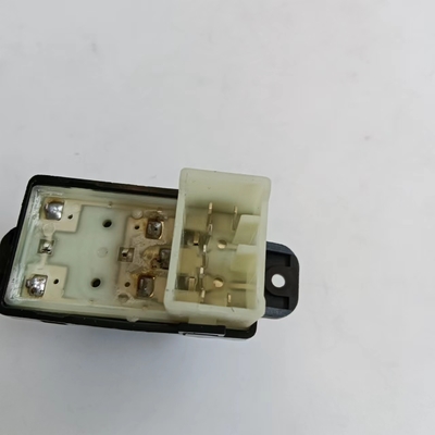93580-2S000 Commutateur de fenêtre d'alimentation pour Tucson ix35 2010-2014 Certifié ISO9001/IATF16949