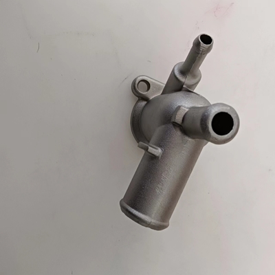 Le moteur 1.5 est équipé d'un boîtier thermostatique pour l'entrée d'eau de la capsule DAEWOO-TICO 17550A77B00-000
