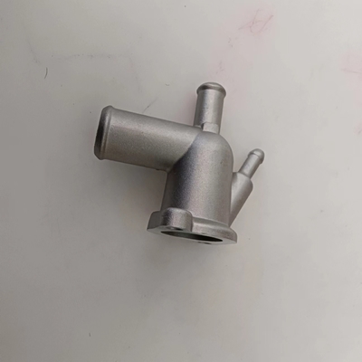Le moteur 1.5 est équipé d'un boîtier thermostatique pour l'entrée d'eau de la capsule DAEWOO-TICO 17550A77B00-000