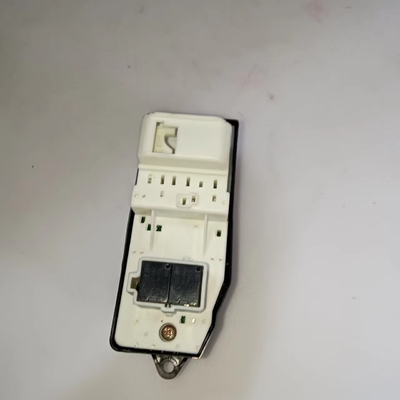 84820-52170 Commutateur de fenêtre d'alimentation pour Toyota Yaris Verso 1999-2005 Remplacer/réparer