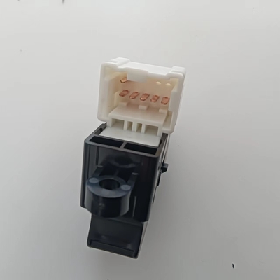 Année 1997-2010 Commutateur de fenêtre électrique 25411-0V000 pour Nissan X-Trail