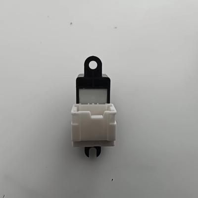 Année 1997-2010 Commutateur de fenêtre électrique 25411-0V000 pour Nissan X-Trail