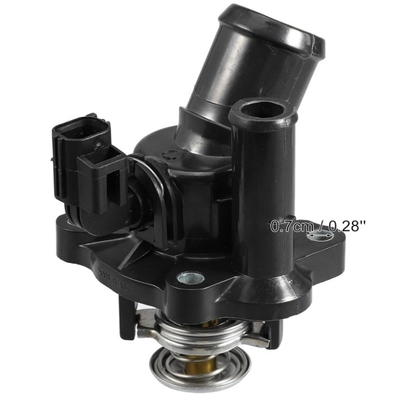 N° OE 1S7Z-8575-AF Assemblage du boîtier du thermostat pour le liquide de refroidissement du moteur pour Ford Focus 2009-2011