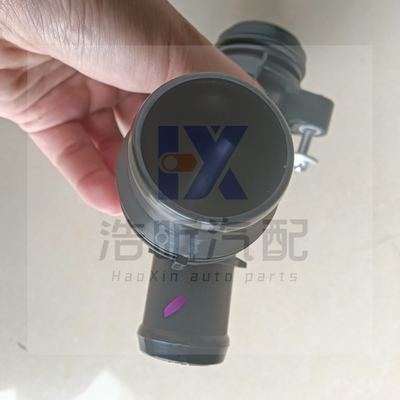 A2742000256 Pompes de refroidissement d'eau tuyau d'entrée pour Mercedes Benz M274 Options personnalisables