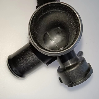 Cou de remplissage du liquide de refroidissement du moteur du radiateur en plastique pour 2012-2017 Hyundai Accent Veloster Rio 25329-1R200