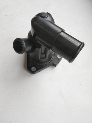 16031-37010 OE NO. Système de refroidissement du radiateur Pompe à liquide de refroidissement tuyau de thermostat pour Toyota