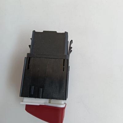 Le témoin de sécurité doit être équipé d'un interrupteur de lumière d'avertissement de danger de 1K0 953 509A.