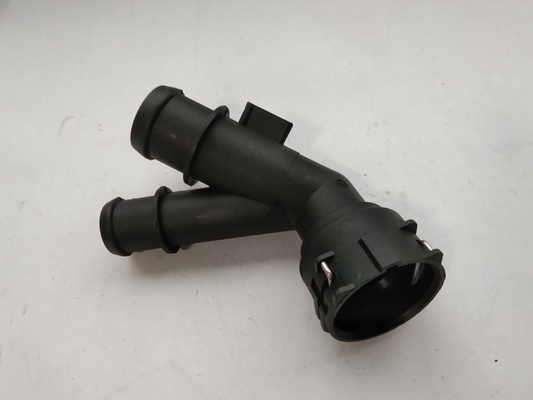 5Q0122291AL 5Q0122291DA Flanche de connecteur de tuyau en plastique pour VW Golf Passat Audi A3 TT Skoda