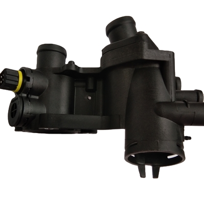 8192772 IATF16949 Assemblage du boîtier du thermostat pour siège Ibiza 1.0 1.4 1.6 032121111N