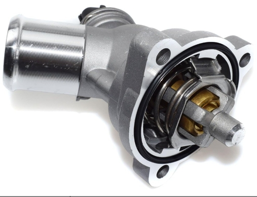 Thermostat de refroidissement du moteur de voiture 96988257 pour Chevrolet GM Spark 2013 2014 2015