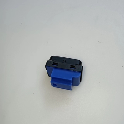 1Z0962125A Bouton de commutateur de verrouillage central pour VW SKODA OCTAVIA 2004-13 OEM N° 1Z0962125A