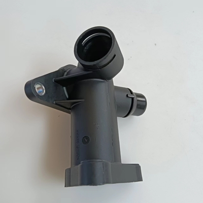 VW Car Fitting IATF16949 058-121-132 Flange de tuyau de refroidissement pour les modèles Audi/Volkswagen