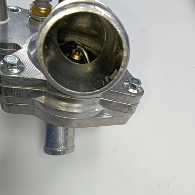 Thermostat métallique en plastique Réservoir d'eau pour 05-10 Ford Mustang 4.0L et durable