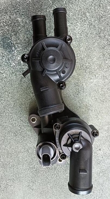 03C121111AM Assemblage du boîtier du thermostat de refroidissement du moteur pour siège Ibiza VW Jetta 2011-2022 VW Polo 03C121111M