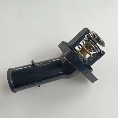 Assemblage du boîtier du thermostat 16031-0P010 16031-31011 pour Toyota TACOMA TUNDRA
