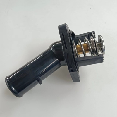 Assemblage du boîtier du thermostat 16031-0P010 16031-31011 pour Toyota TACOMA TUNDRA