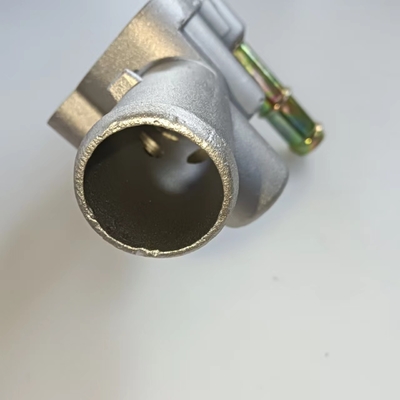 16333-11200 Flanche d'eau de l'habitacle du thermostat OE N° 16333-11200 pour To-yota Tercel 1995
