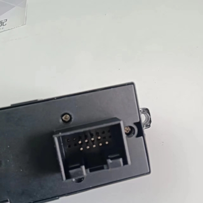 BSG 90-860-061 Commutateur de la fenêtre de puissance avant gauche 1J4959857 Pour VW Jetta Passat Golf 4 portes 00-2005