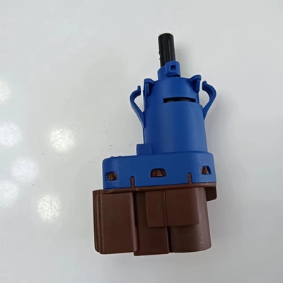 1240755 50512681 453472 1608681280 53378929 COMMUTATEUR de la lampe de freinage pour la Fiat Ducato 500L fourgonnette