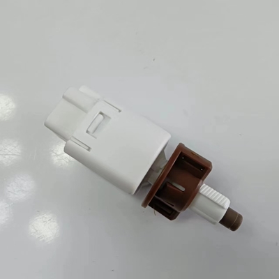 1999-2006 Année commutateur de lumière de freinage 71742588 Adapté pour Lexus ES350 Toyota Camry OEM NO