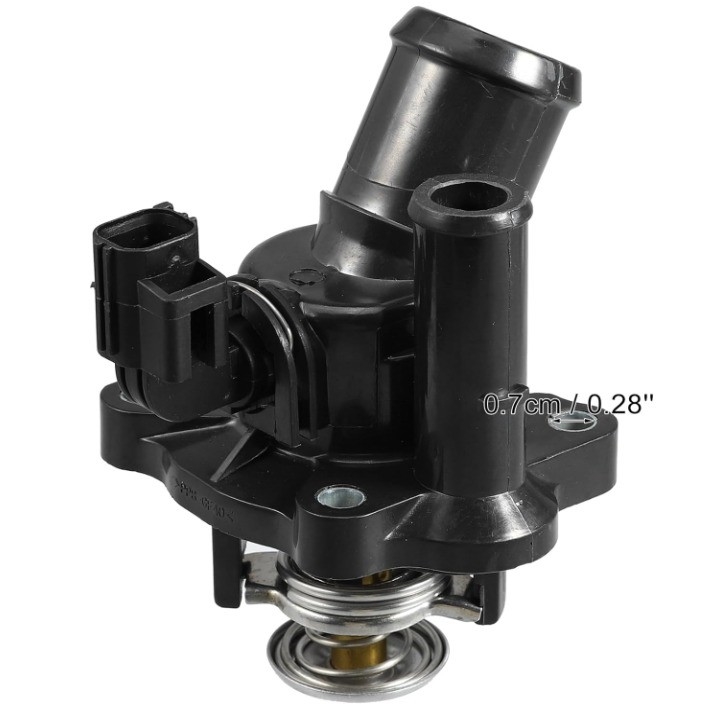 N° OE 1S7Z-8575-AF Assemblage du boîtier du thermostat pour le liquide de refroidissement du moteur pour Ford Focus 2009-2011