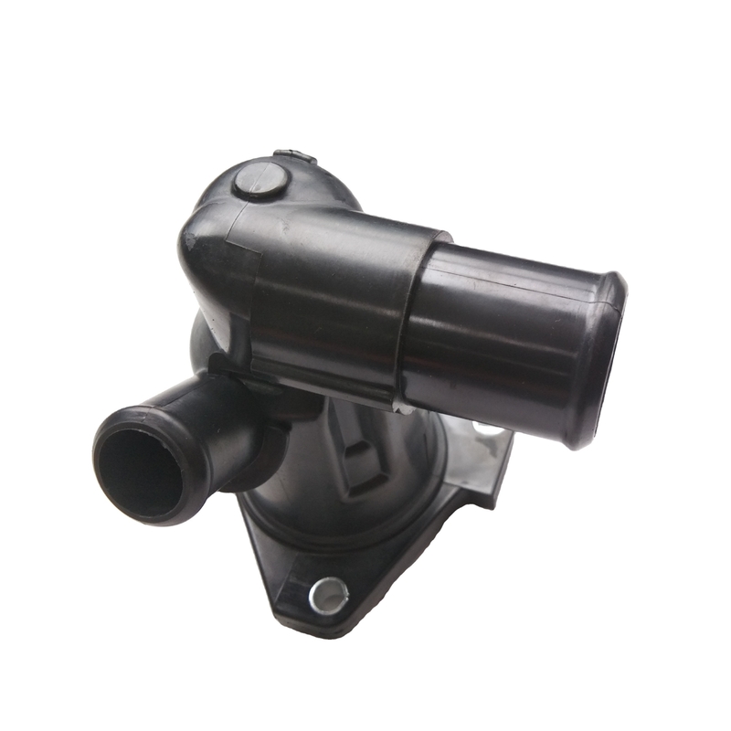 16031-37010 OE NO. Système de refroidissement du radiateur Pompe à liquide de refroidissement tuyau de thermostat pour Toyota