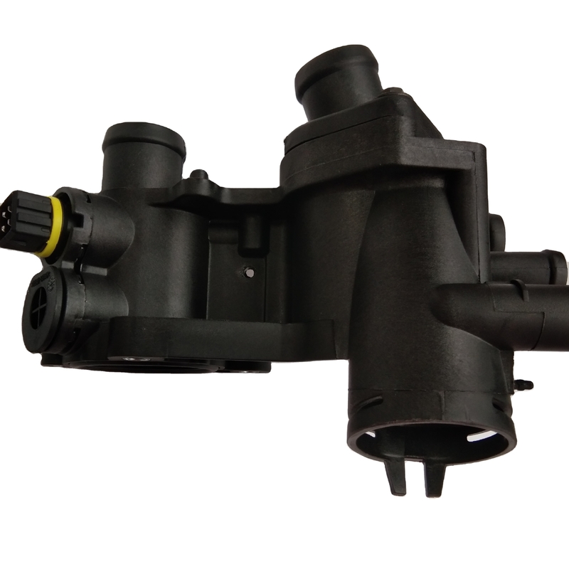 8192772 IATF16949 Assemblage du boîtier du thermostat pour siège Ibiza 1.0 1.4 1.6 032121111N